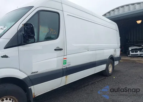 2012 Mercedes-Benz Sprinter 2500 High Roof z USA, uszkodzony, nr VIN WD3PE8CB5C5685285